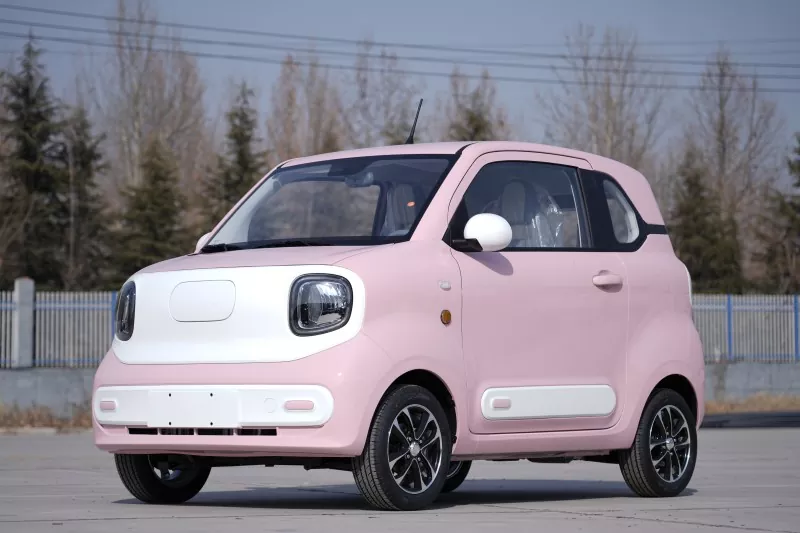 Why Electric Mini Cars Are Perfect for City Life