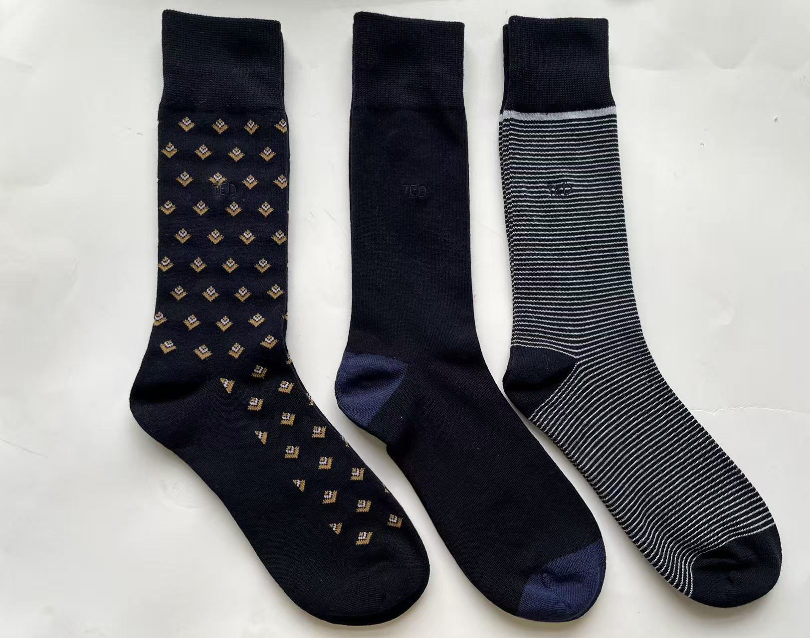 Custom Men's Business Casual Socks for Polished Everyday Comfort