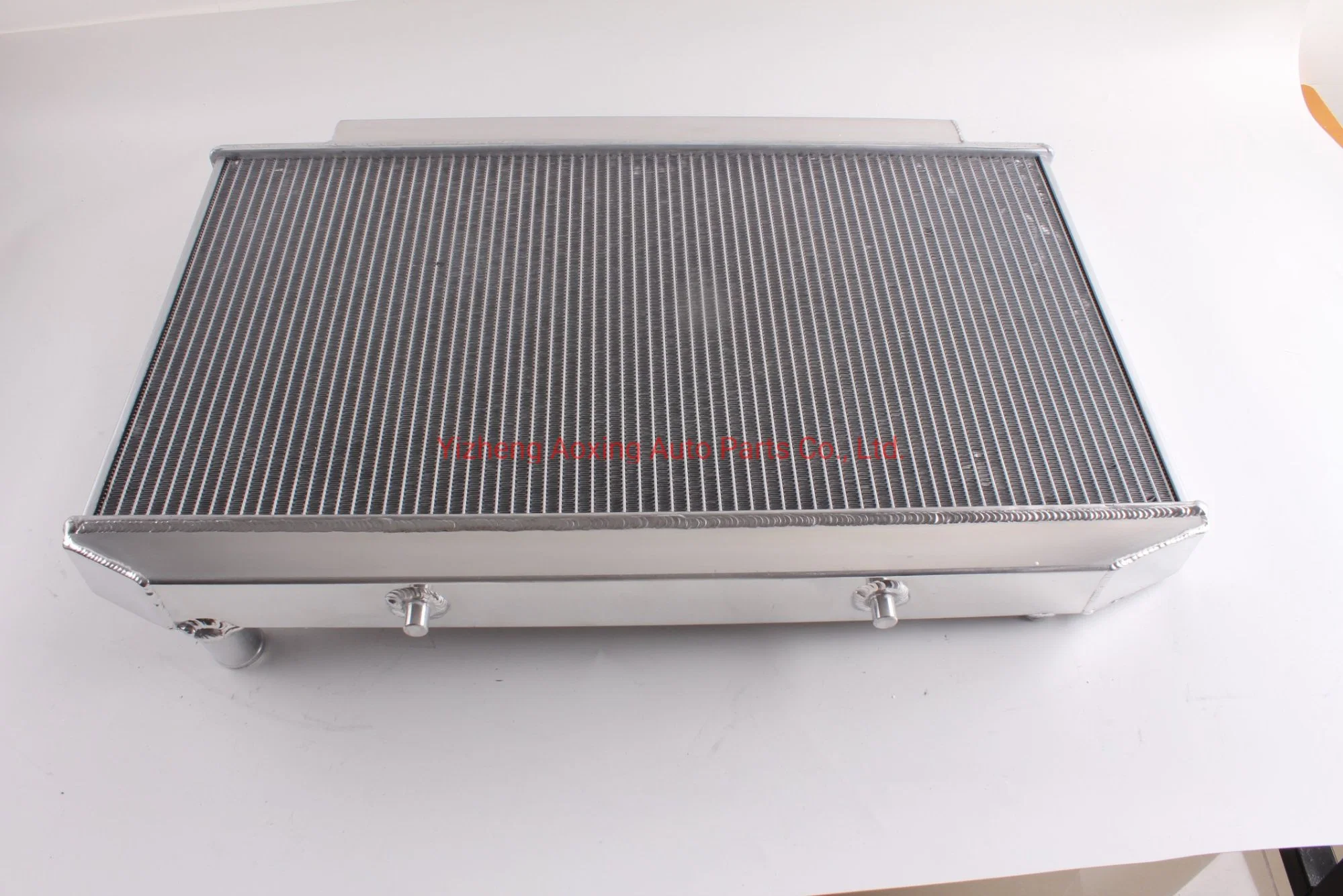 Auto Air Conditioning Condenser for Toyota Cressida Mx83 1989- 1993 1990 1991 1992 at/Mt Car Parts Aluminum Auto Radiator