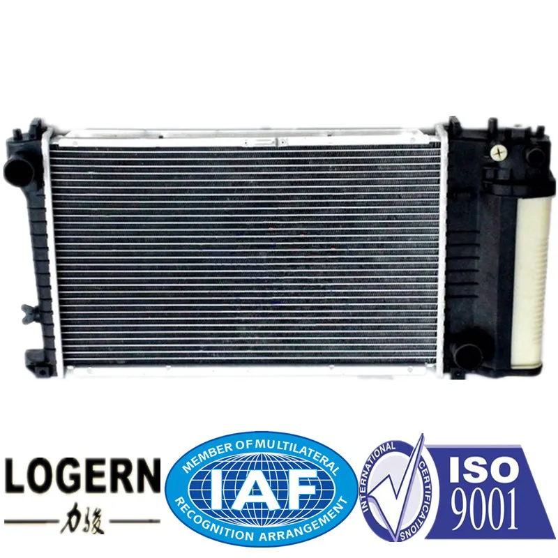 Auto Radiator for BMW 1988/1989/1990/1991/1992/ 1993 /1994/1995 5e34 520I Mt