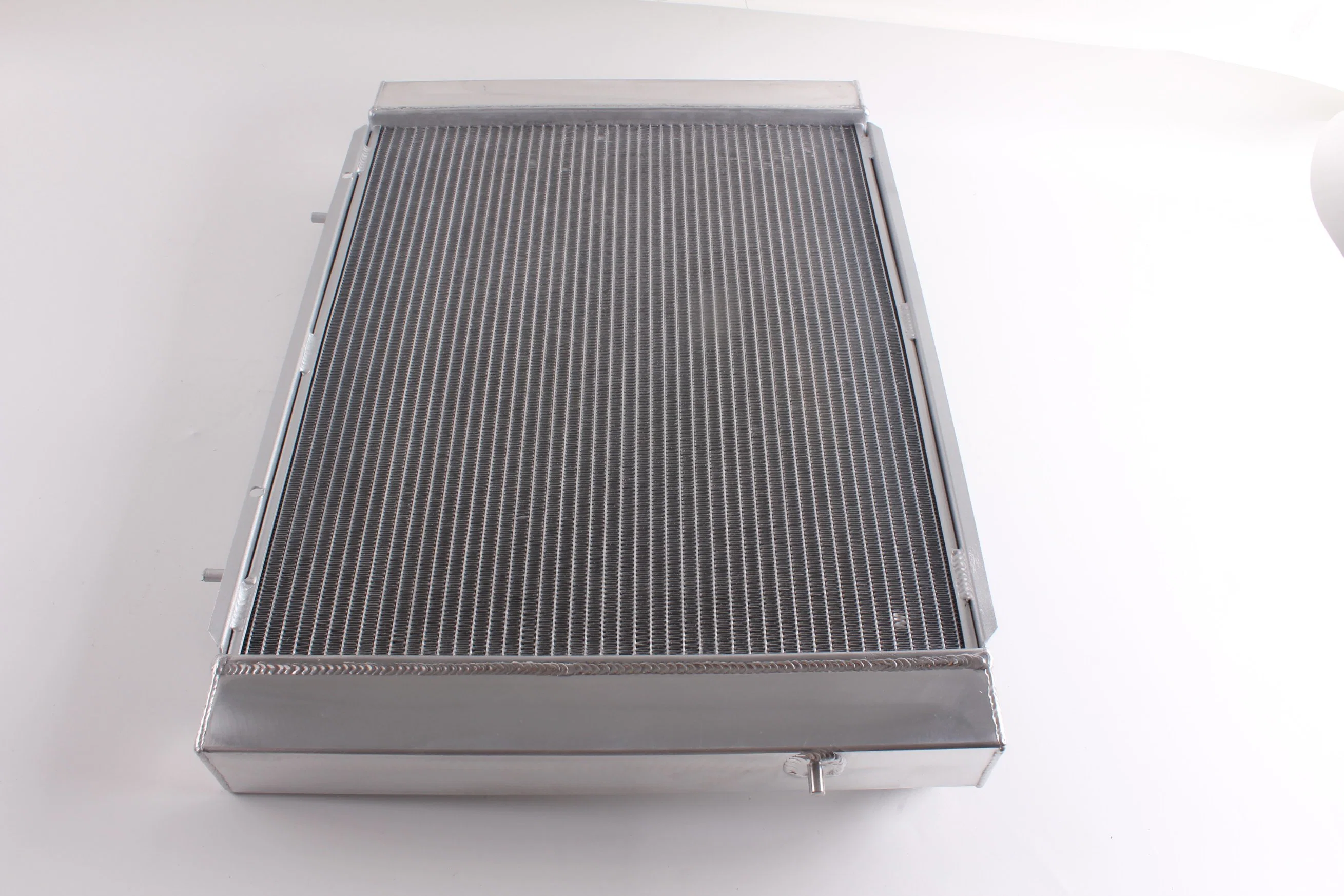 Best Water Radiator for Holden Commodore Vb, Vc, Vh, Vk V6 1979 -1985 Aluminum Heat Exchanger Water-Cooling Plate