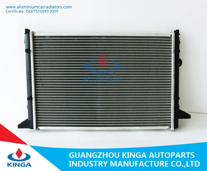 for Volkswagen Passat 1.8I/2.0I 1993 Mt Tube Radiator Automobile Water Tank