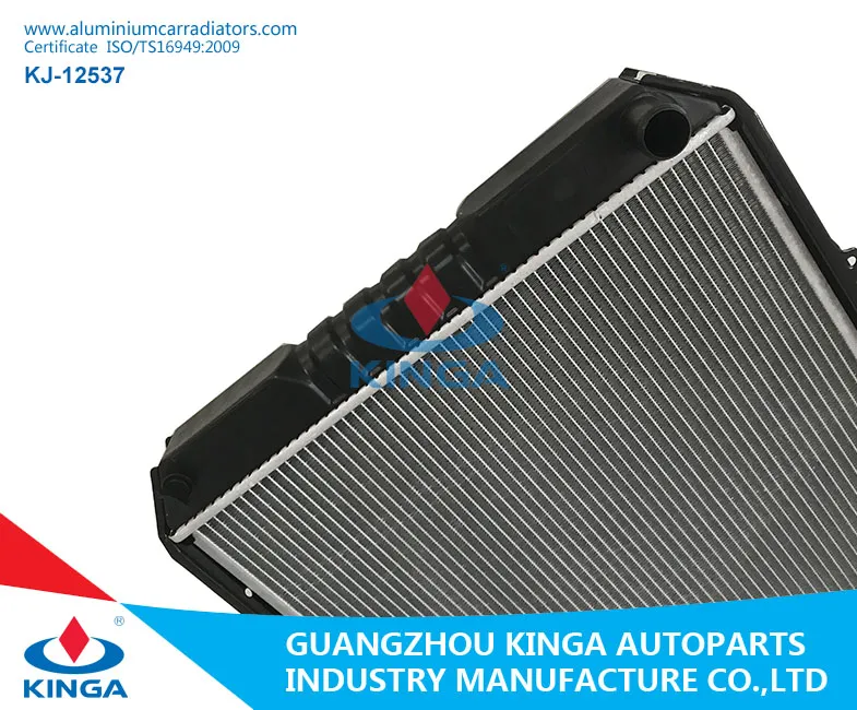 Full Aluminum Radiator for Toyota Hilux Pickup Mt