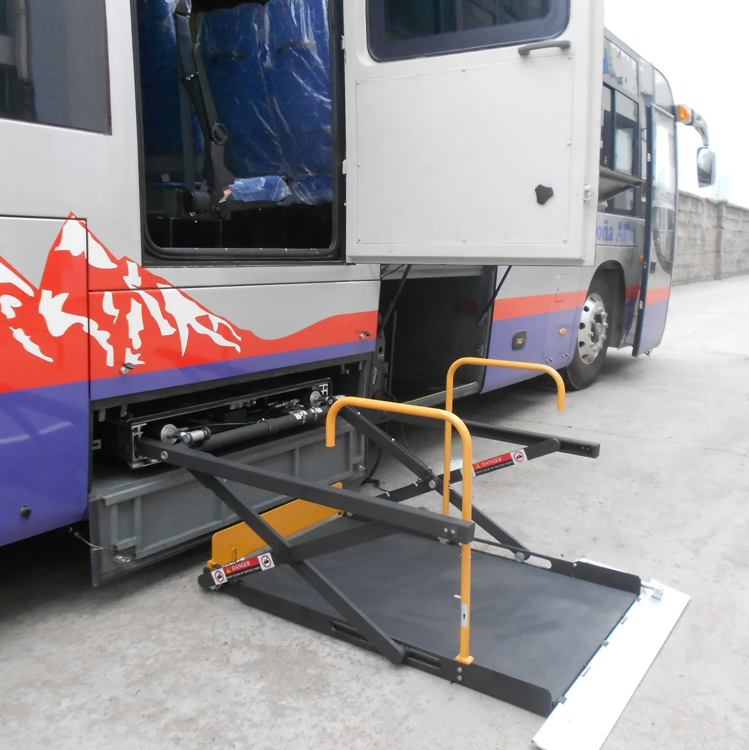 Wl-Uvl-1300II Wheelchair Auto Parts Electric Wheelchair Auto Lift with Capacity 300kg